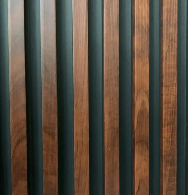 [ZK125] Lambrín para Muro Bicolor ZK125 WPC de 2.30x16.80cm a 2.90mt